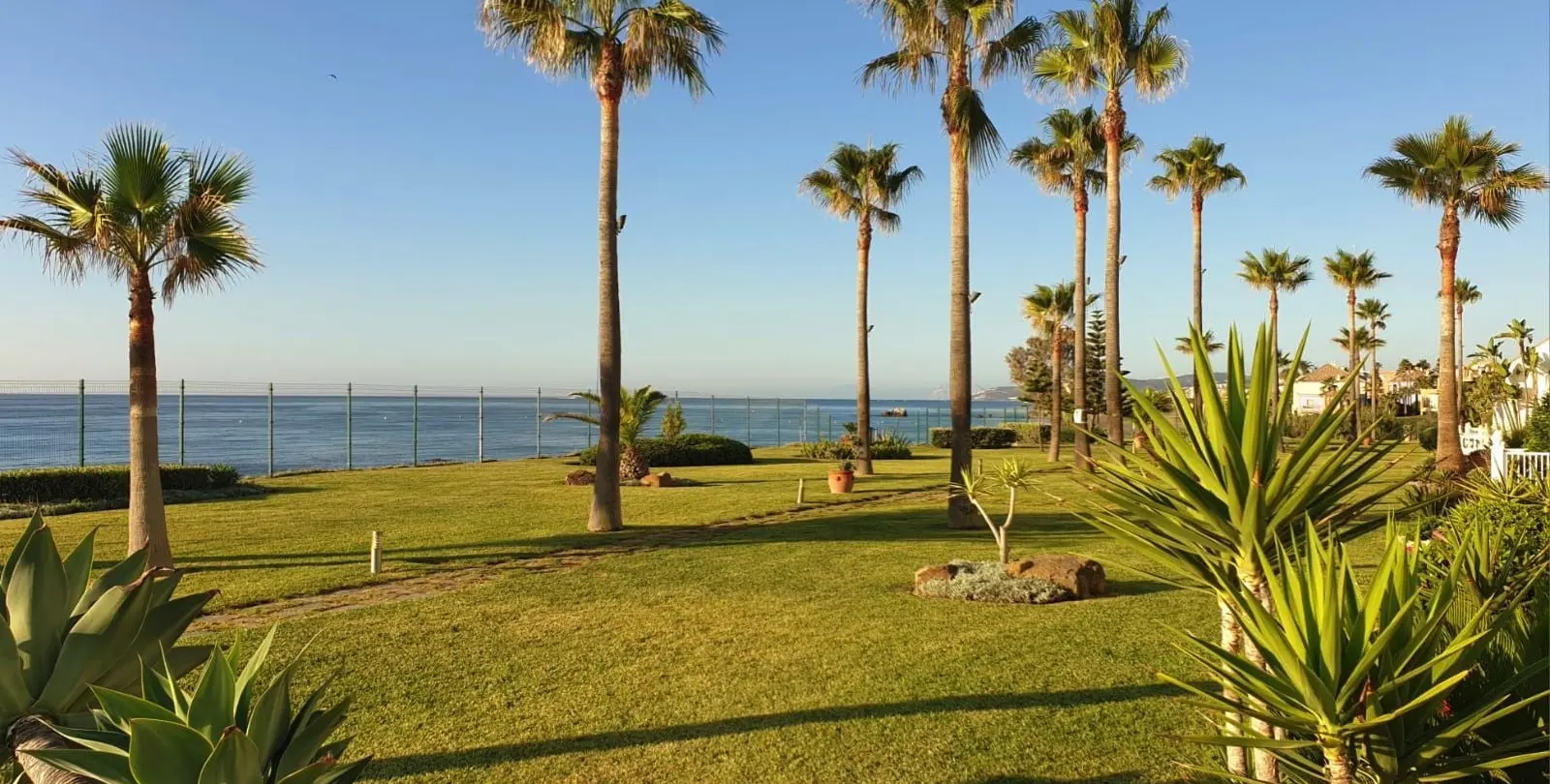 Sale of semi-detached house in Casares Playa 21
