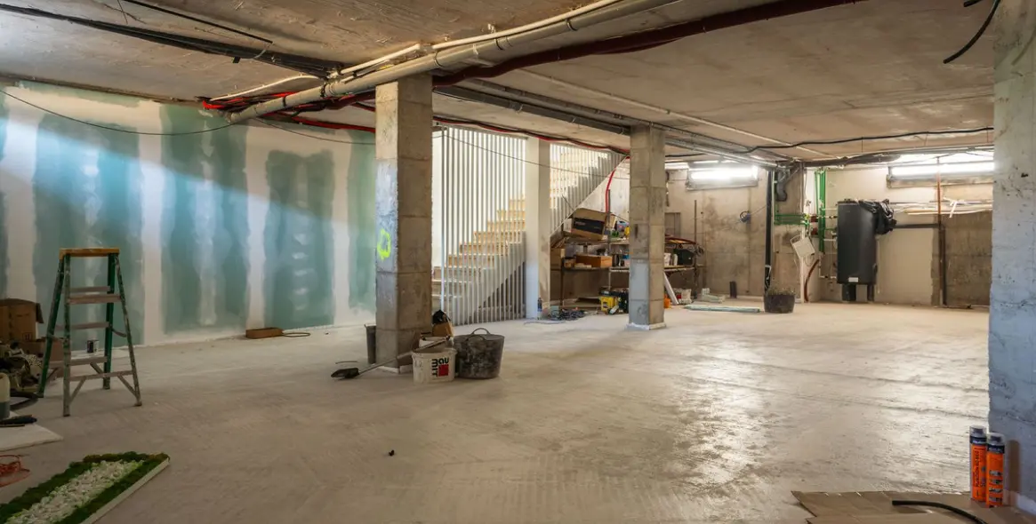 Продажа  отдельно стоящей виллы в Estepona 31