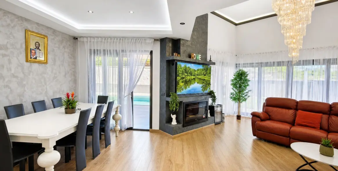 Venta de villa independiente en Estepona 5