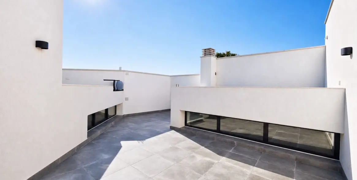Venta de villa independiente en Estepona 15
