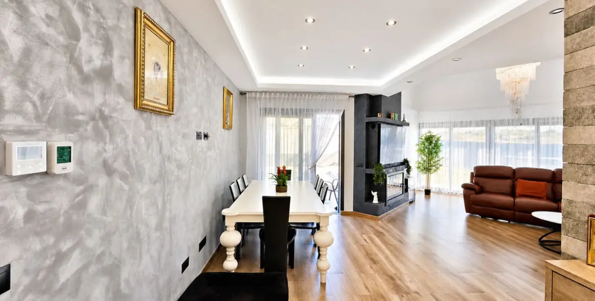 Venta de villa independiente en Estepona 25