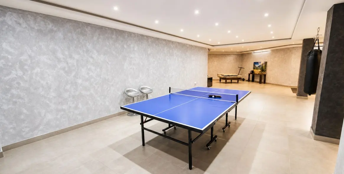 Venta de villa independiente en Estepona 46