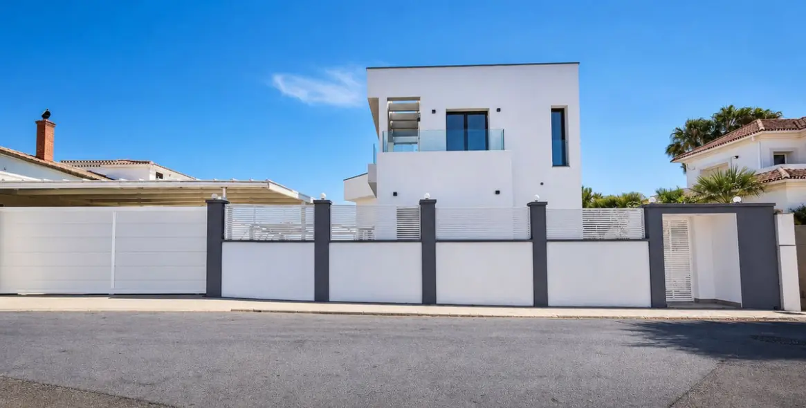 Venta de villa independiente en Estepona 59