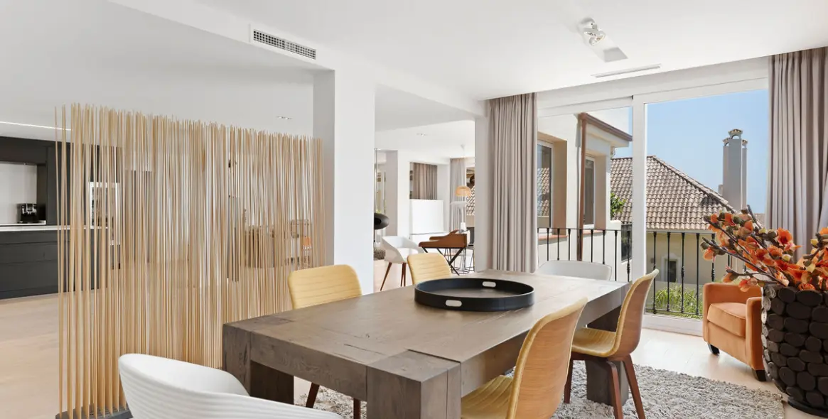 Продажа двухуровневых апартаментов в Nueva Andalucía 4