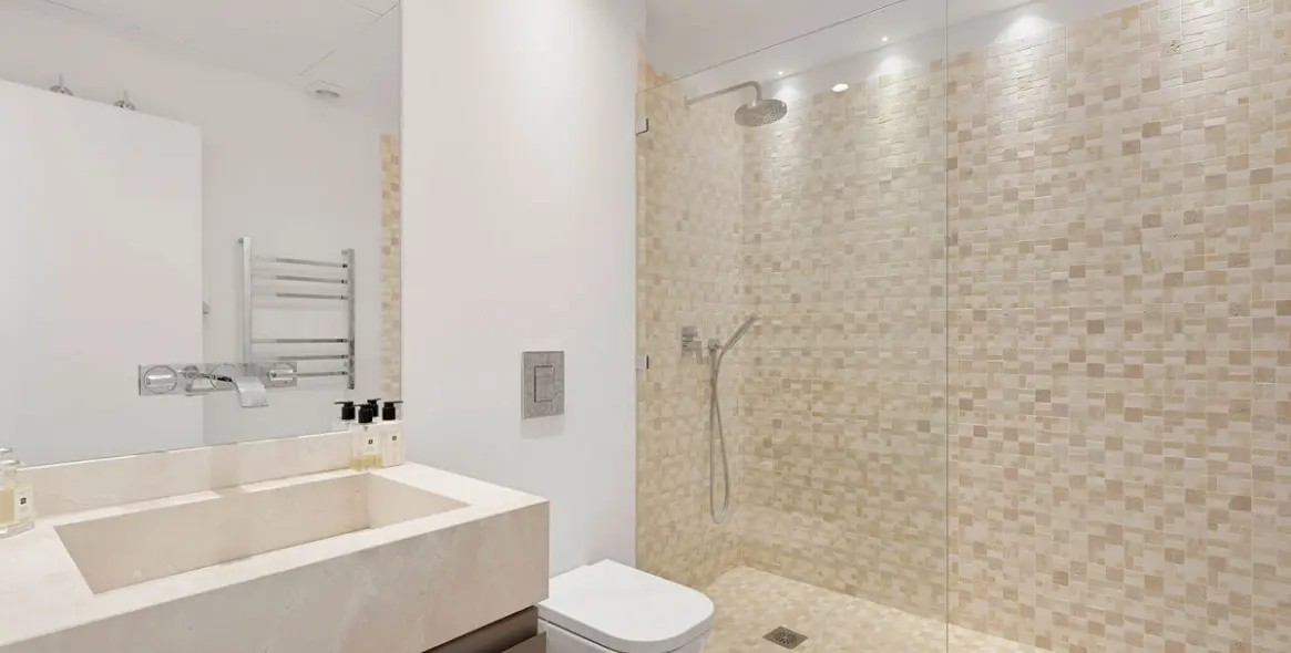 Продажа двухуровневых апартаментов в Nueva Andalucía 20