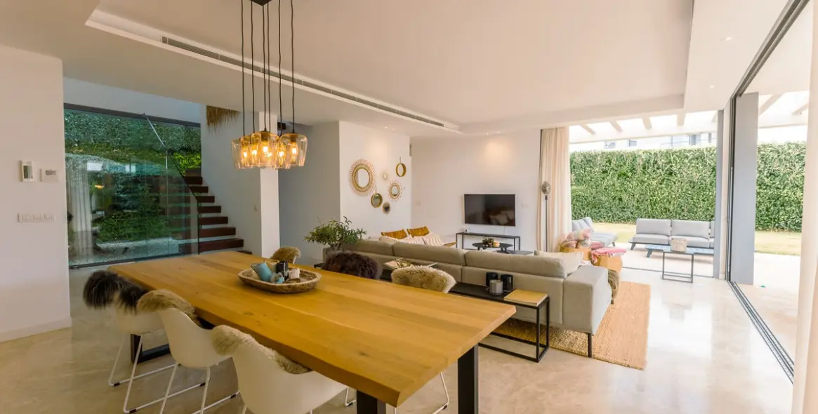 Долгосрочная аренда  отдельно стоящей виллы в Cancelada 12