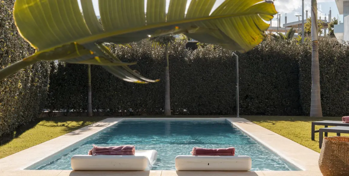 Long-term rent of detached villa in Cancelada 2