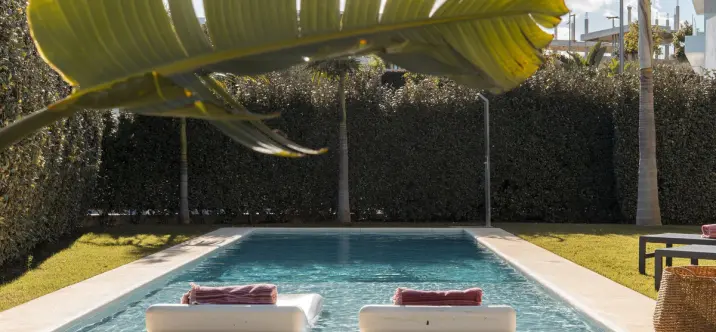 Long-term rent of detached villa in Cancelada 1