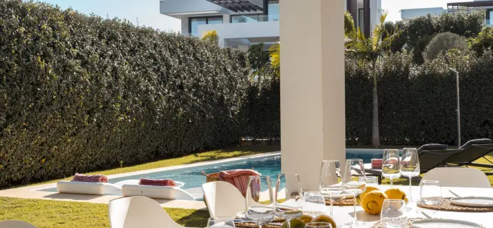 Long-term rent of detached villa in Cancelada 2