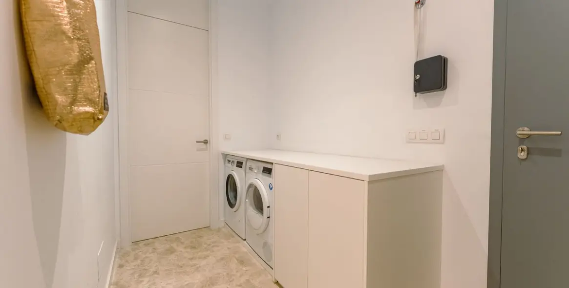 Long-term rent of detached villa in Cancelada 51