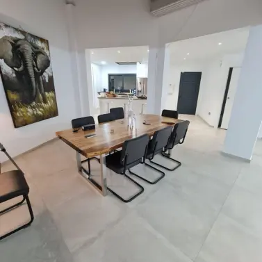 Долгосрочная аренда  отдельно стоящей виллы в Elviria