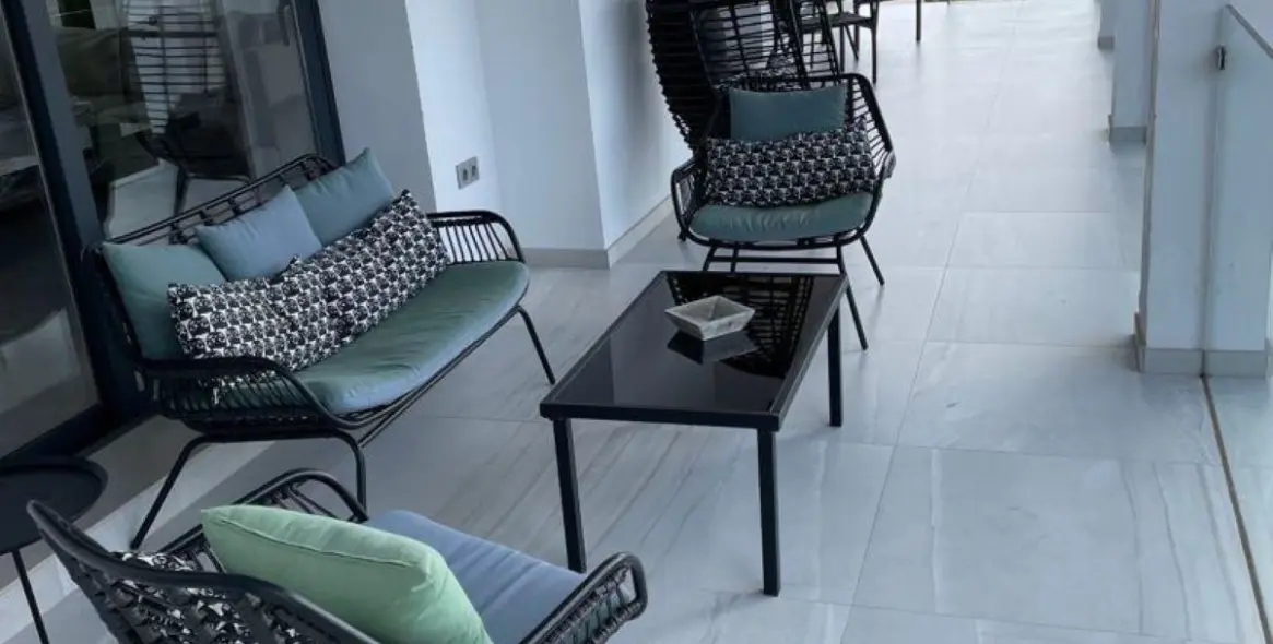 Долгосрочная аренда  отдельно стоящей виллы в Elviria 10