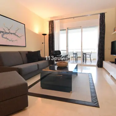 Долгосрочная аренда апартаментов на среднем этаже в La Cala Golf