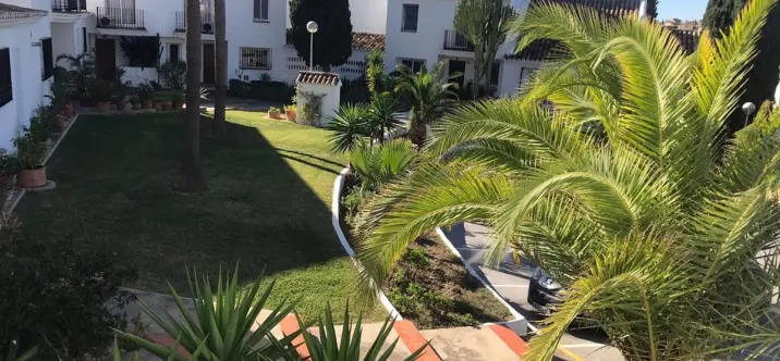 Sale of townhouse in Riviera del Sol 1