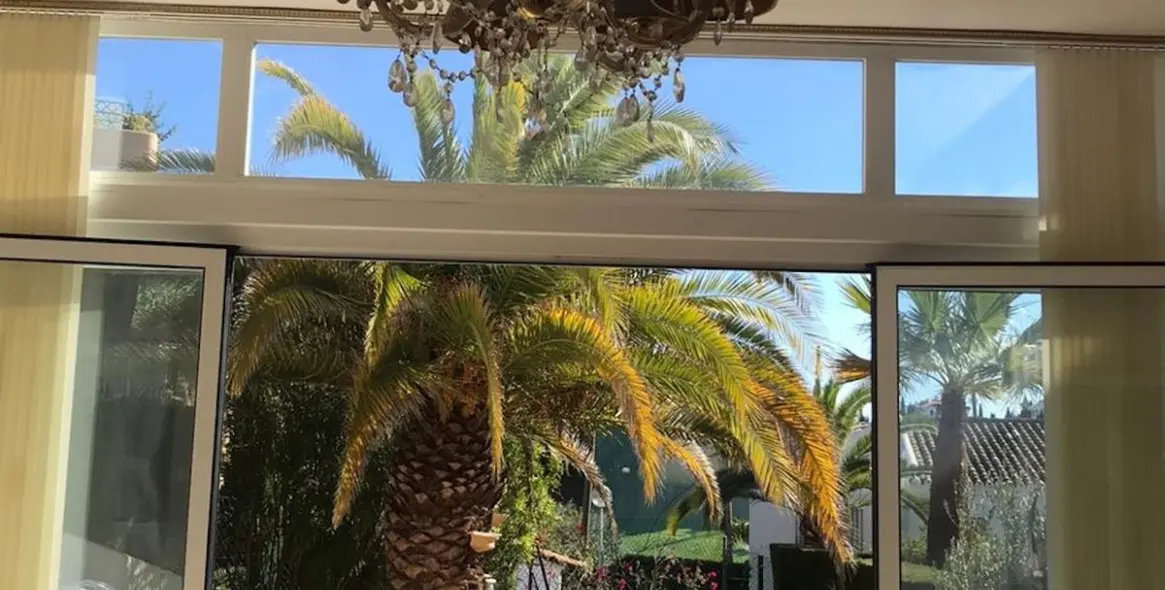 Sale of townhouse in Riviera del Sol 32