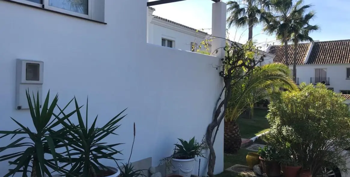 Sale of townhouse in Riviera del Sol 36