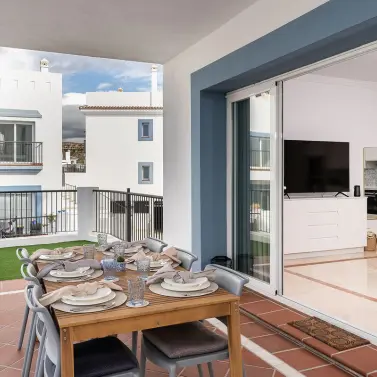 Venta de apartamento en planta baja en El Paraiso