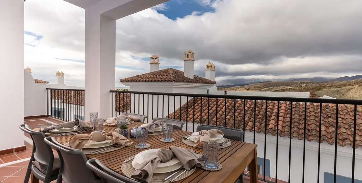 Продажа апартаментов на первом этаже в El Paraiso 22