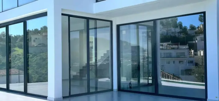 Venta de villa independiente en Cerros del Aguila 1