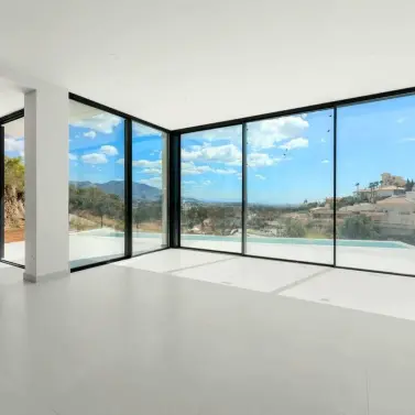 Venta de villa independiente en Cerros del Aguila