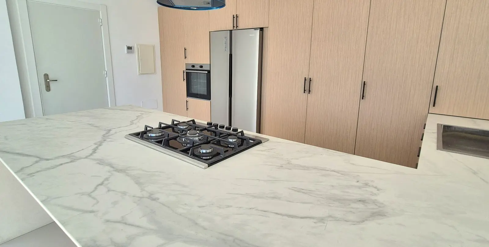 Venta de villa independiente en Cerros del Aguila 16