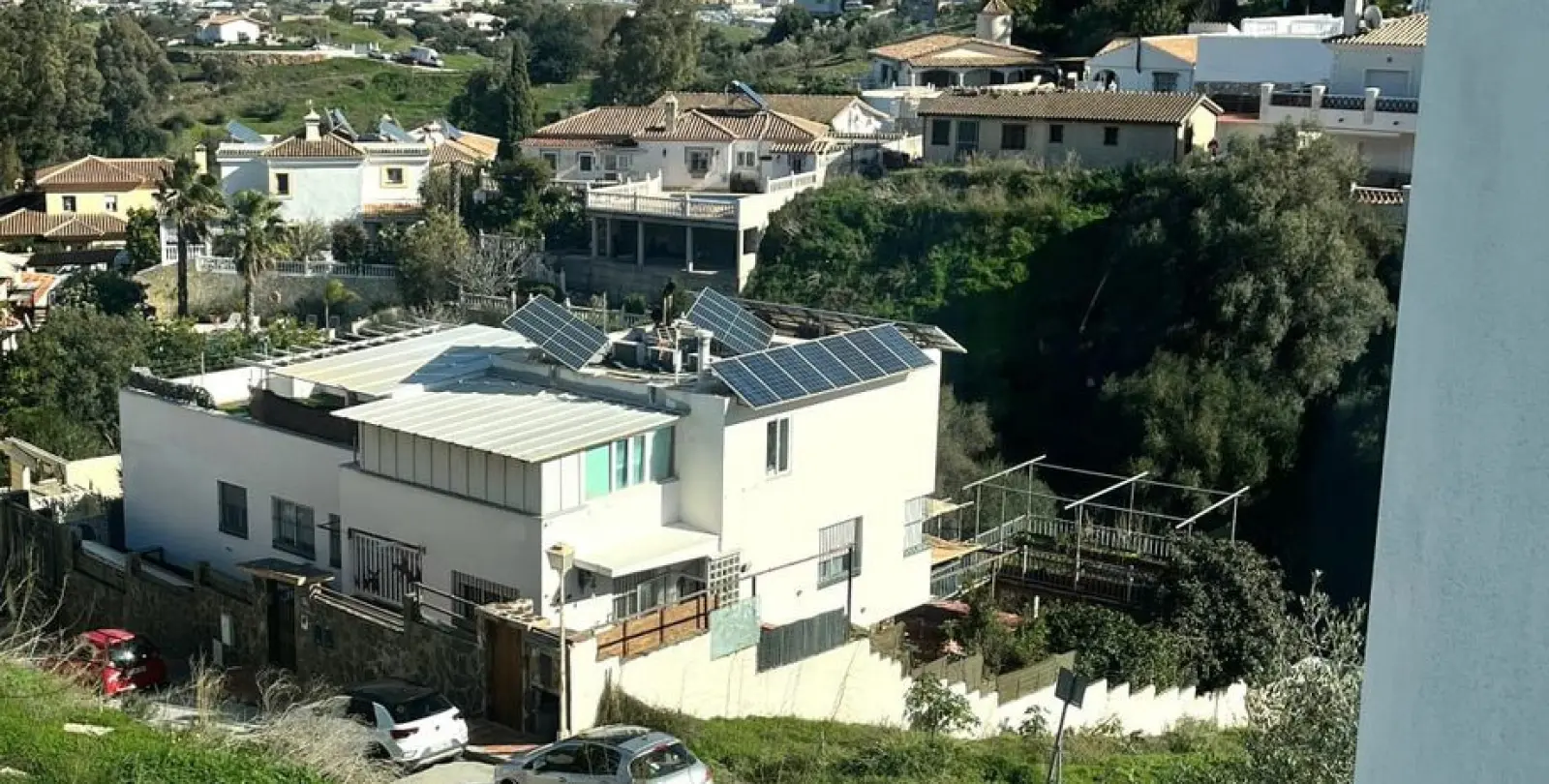 Venta de villa independiente en Cerros del Aguila 38