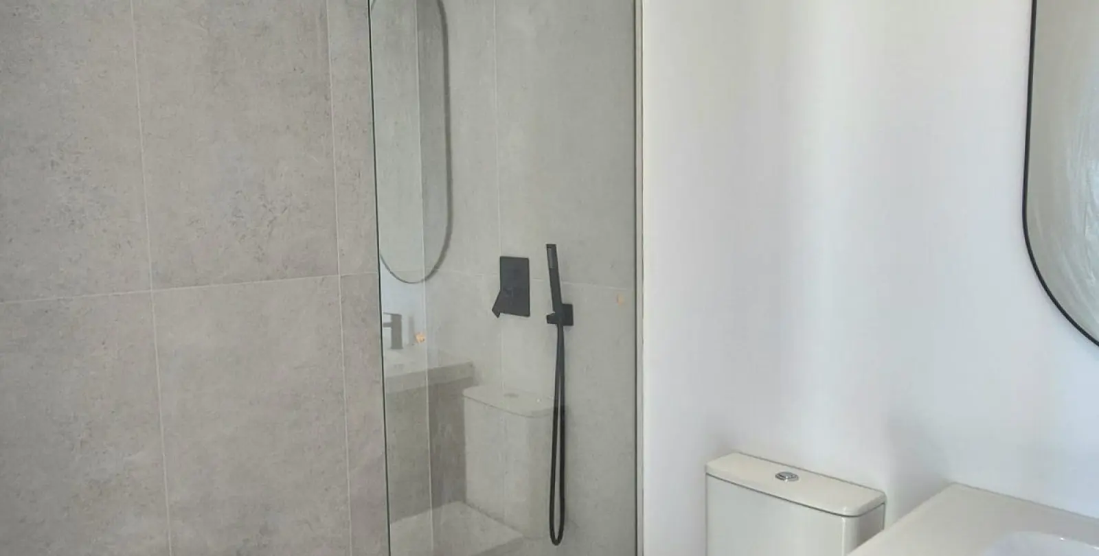 Venta de villa independiente en Cerros del Aguila 41