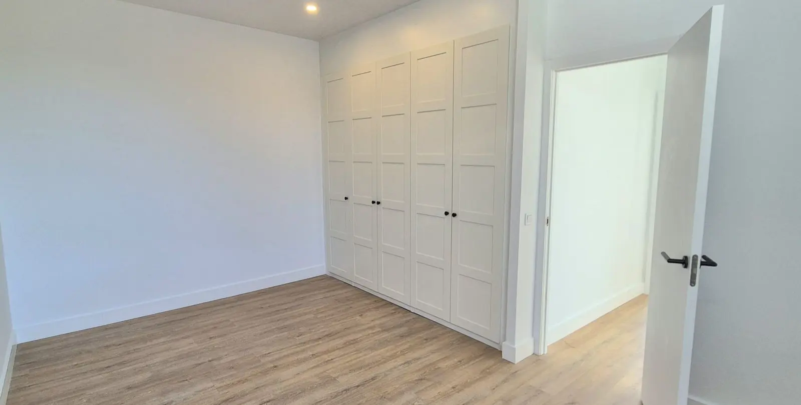 Venta de villa independiente en Cerros del Aguila 45