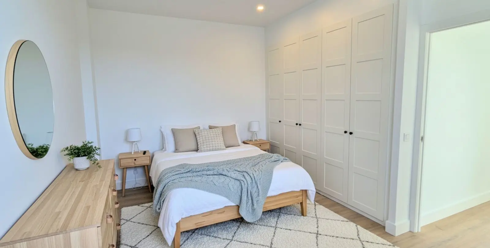 Venta de villa independiente en Cerros del Aguila 46