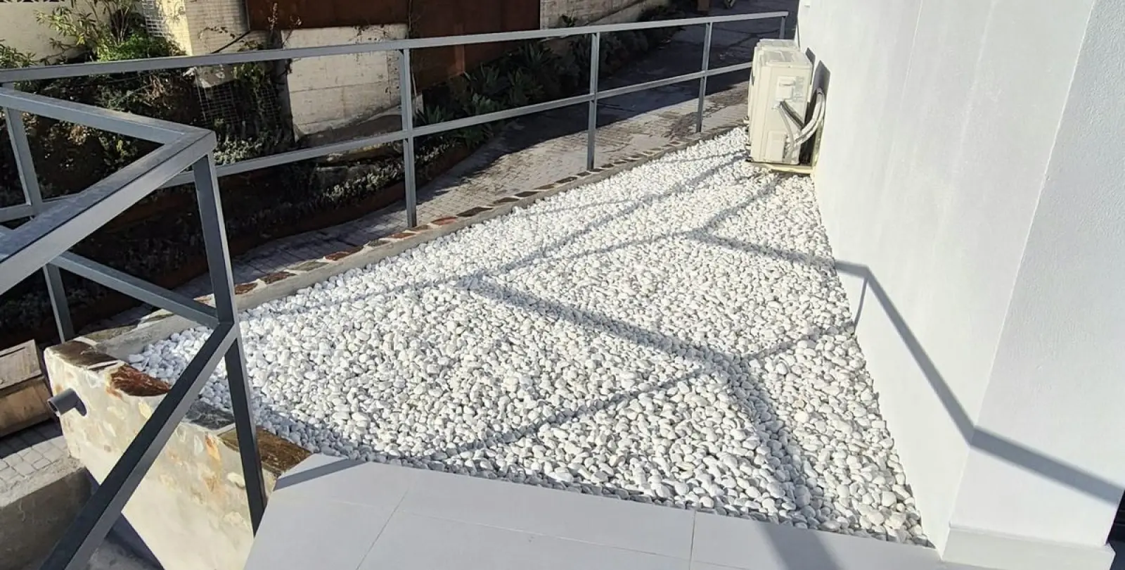 Venta de villa independiente en Cerros del Aguila 68