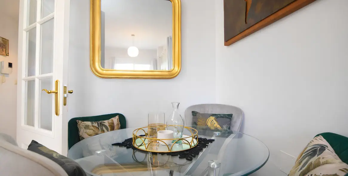 Sale of middle floor apartment in Riviera del Sol 12