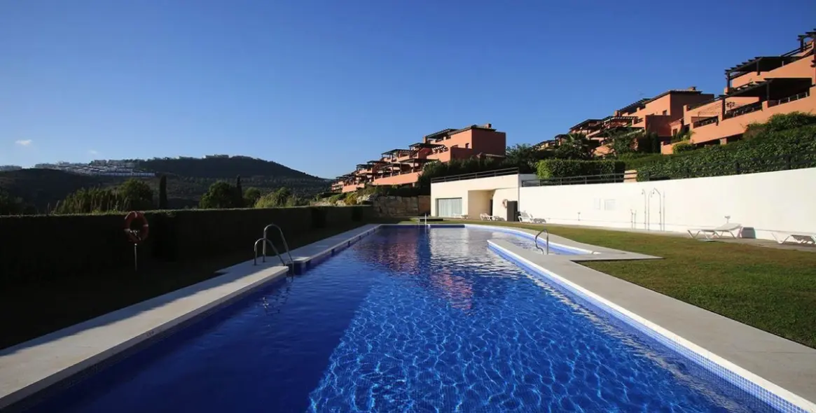 Sale of ground floor apartment in Casares Playa 1