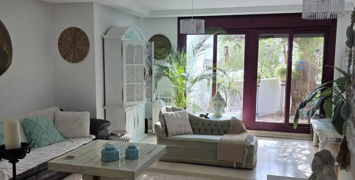 Sale of ground floor apartment in Casares Playa 13