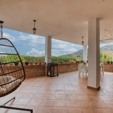 Продажа  отдельно стоящей виллы в South of spain