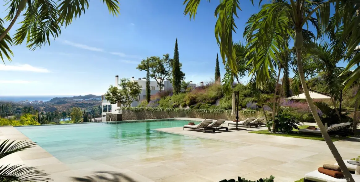 Venta de apartamento en planta baja en Las Lagunas 13