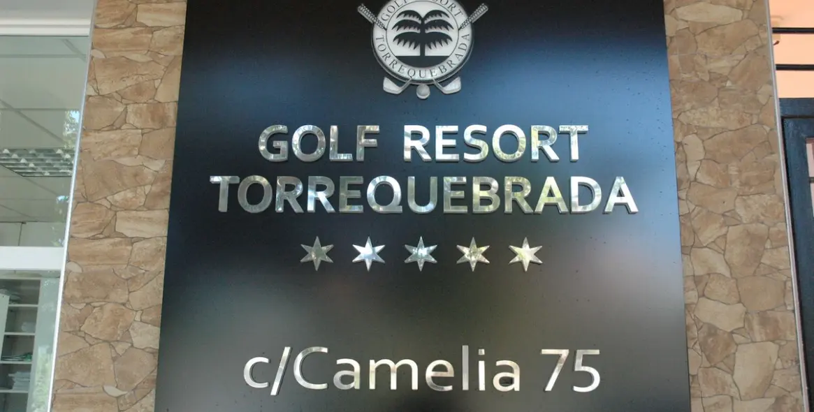 Sale of ground floor apartment in Torrequebrada 5