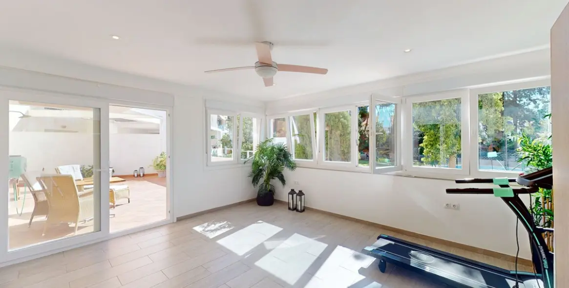 Sale of ground floor apartment in Torrequebrada 17