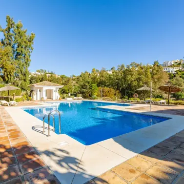 Sale of middle floor apartment in Los Arqueros