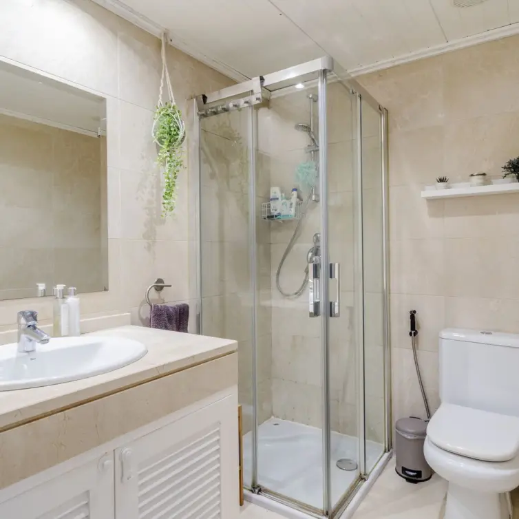 Sale of middle floor apartment in Los Arqueros