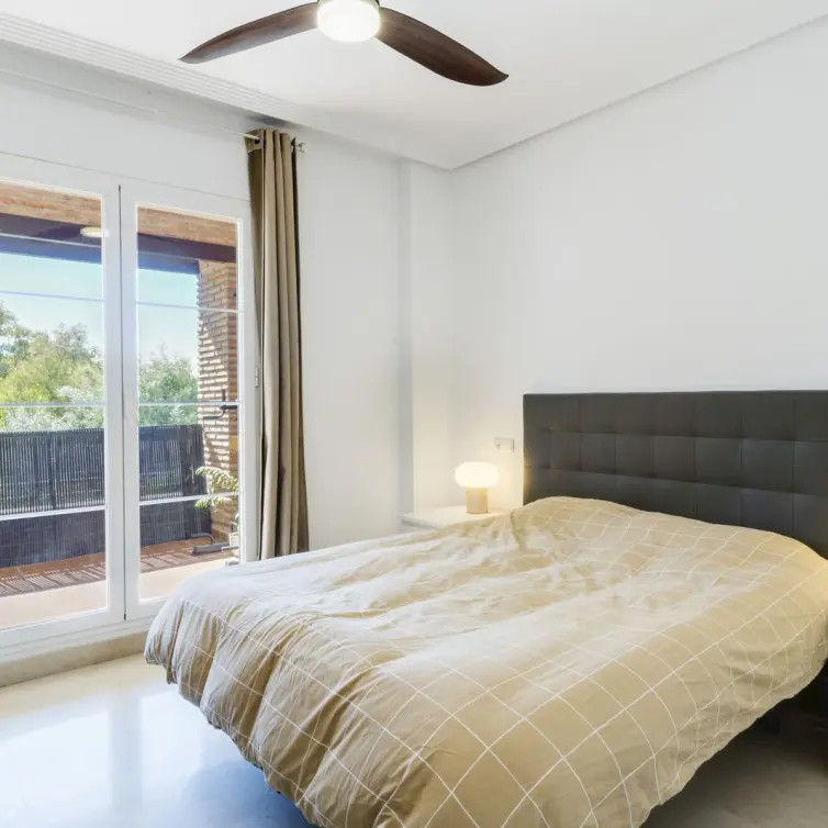 Sale of middle floor apartment in Los Arqueros
