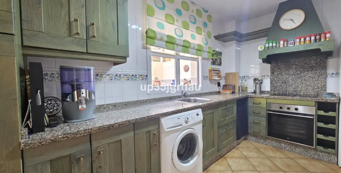 Продажа таунхауса в Cancelada 4