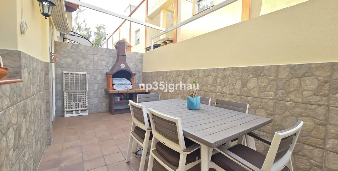 Продажа таунхауса в Cancelada 6