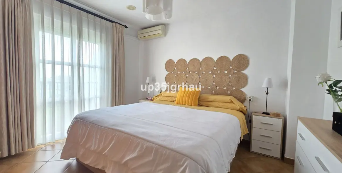 Продажа таунхауса в Cancelada 9