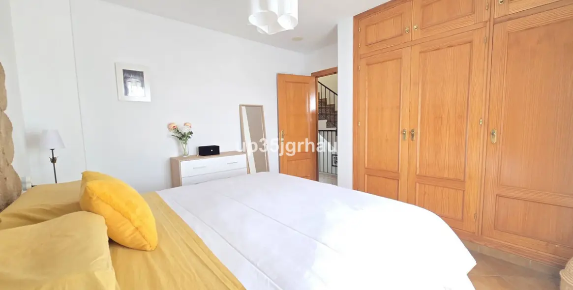 Продажа таунхауса в Cancelada 19