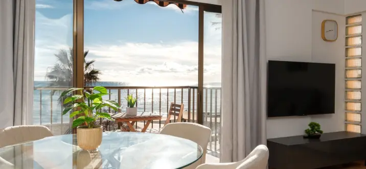 Sale of middle floor apartment in Fuengirola 2