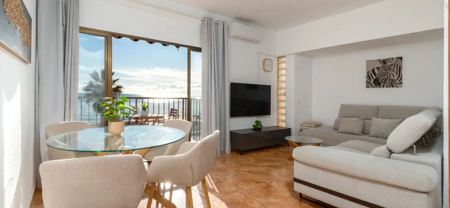 Venta de apartamento en planta media en Fuengirola 3