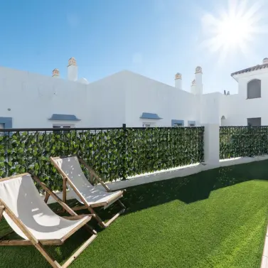 Sale of ground floor apartment in El Paraiso