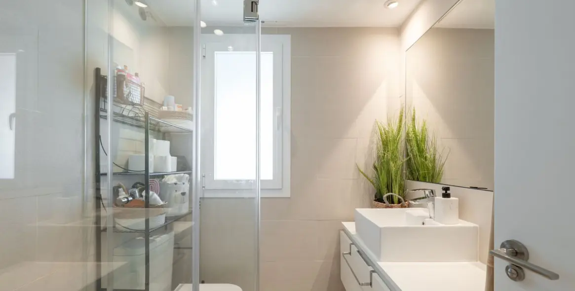 Sale of ground floor apartment in El Paraiso 17