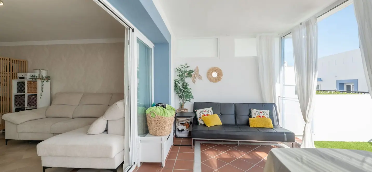 Venta de apartamento en planta baja en El Paraiso 1