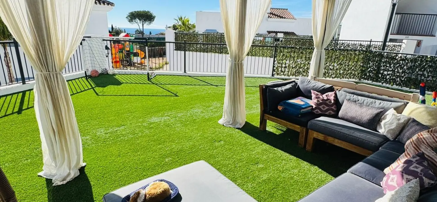 Venta de apartamento en planta baja en El Paraiso 3